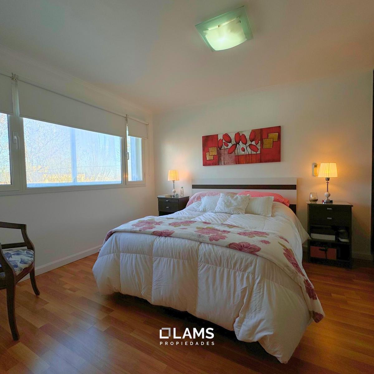 Duplex de 4 Ambientes en Venta - Barrio Chauvin 4