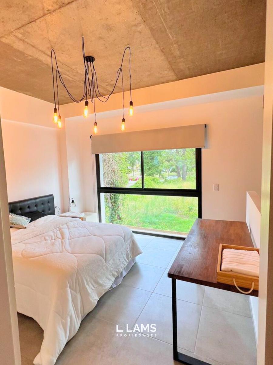Departamento 3 ambientes semi a estrenar con cochera y piscina - Pinamar