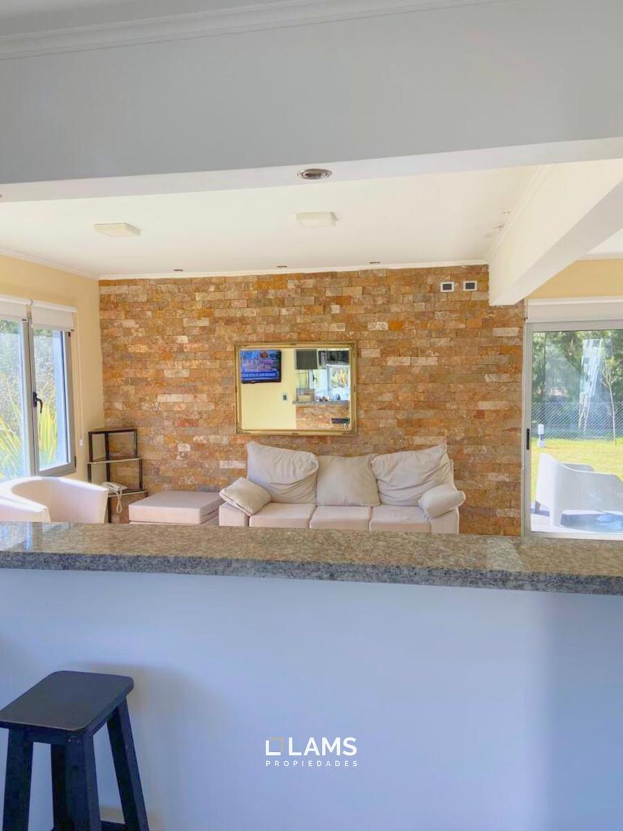 Foto de Casa 4 ambientes con terraza y doble cochera - Barrio Privado Haras del, imagen 4