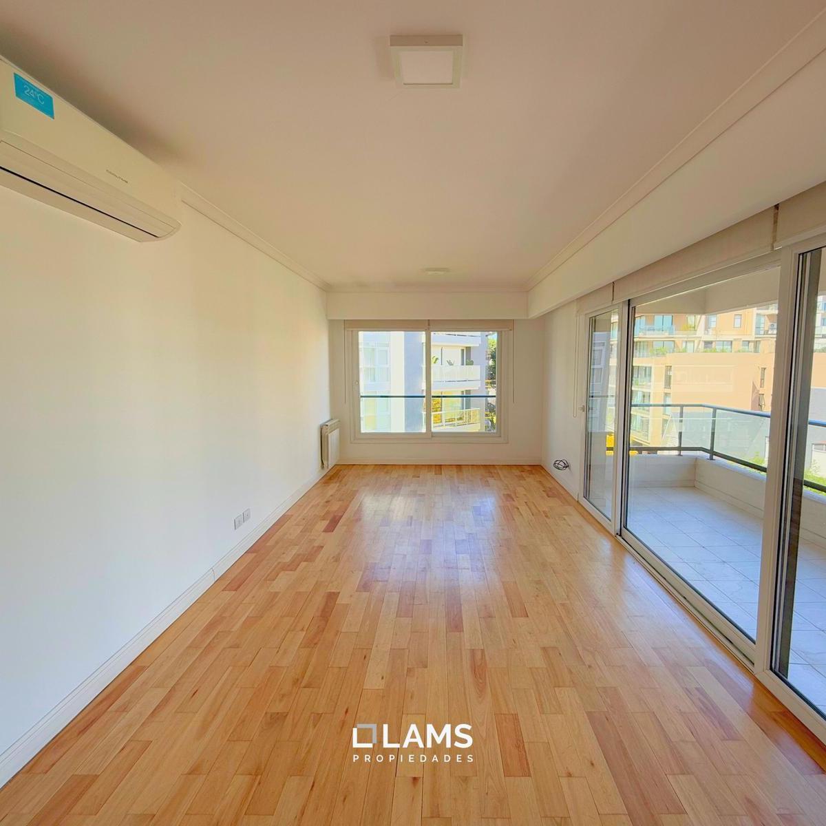 Foto de Piso exclusivo de 4 ambientes - Venta - Guemes, imagen 3
