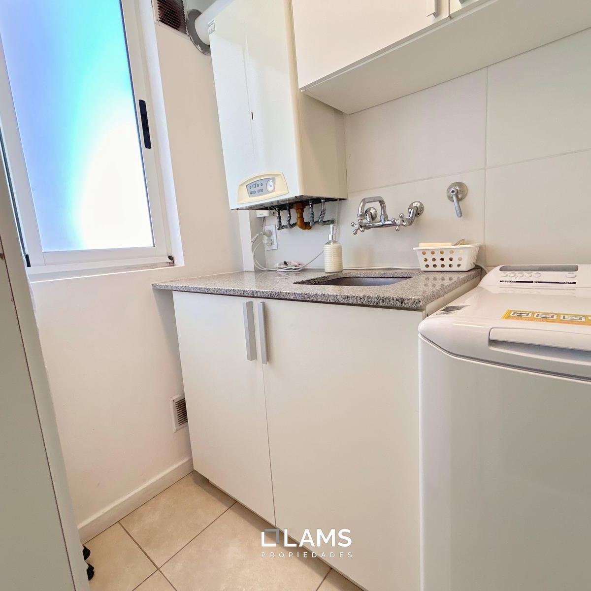 Departamento 4 Ambientes en Venta - Cochera y Baulera - Chauvin 4
