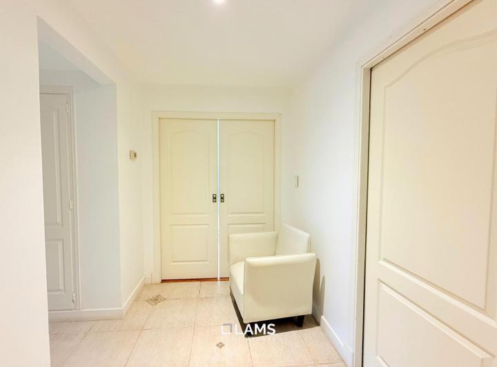 Foto de Casa 6 ambientes en Venta - En golf club Tulsa, imagen 2