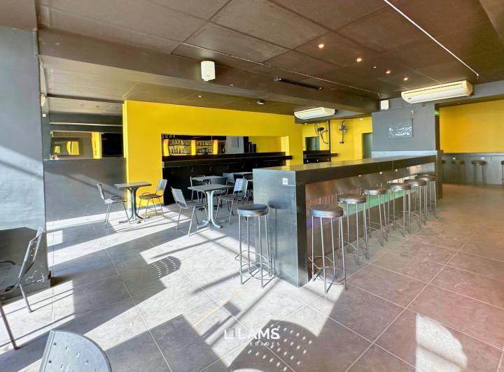 Foto de Local en Alquiler - Venta en Primera línea de Mar - Zona Torreon del, imagen 3