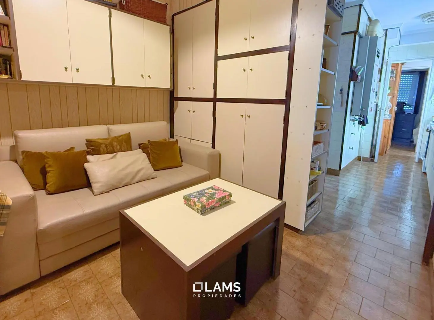 Alquiler 12 meses - Departamento 4 ambientes con cochera - Playa Grande 3