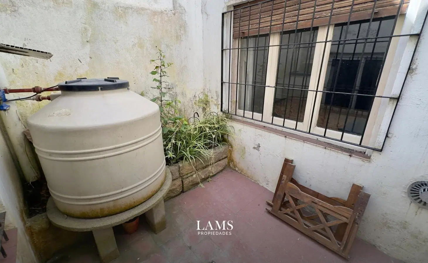 Alquiler - Casa 4 ambientes con garaje, apta profesional o vivienda - Playa Grande 4