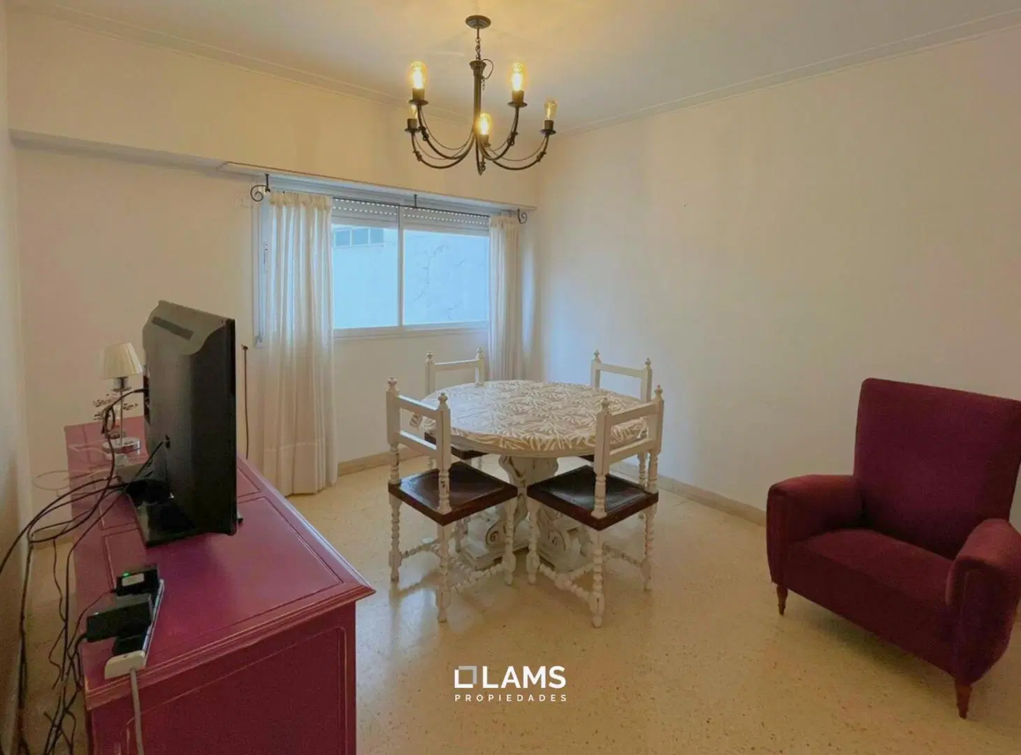 Departamento en Venta - 3 ambientes - Zona La Perla 3