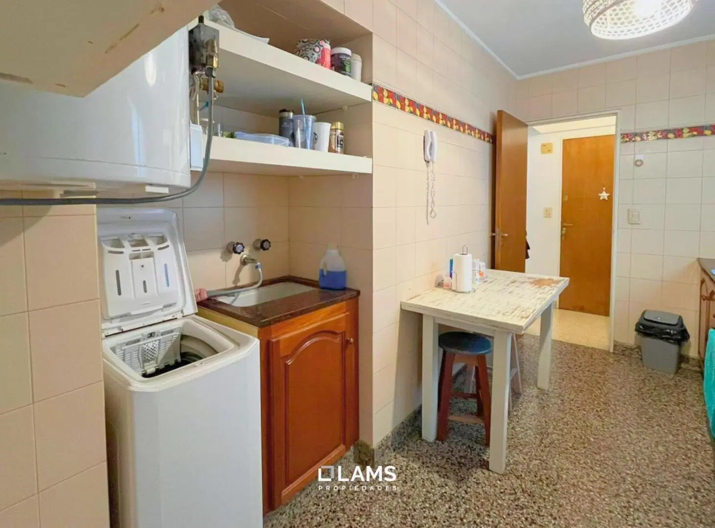Departamento en Venta - 3 ambientes - Zona La Perla 4