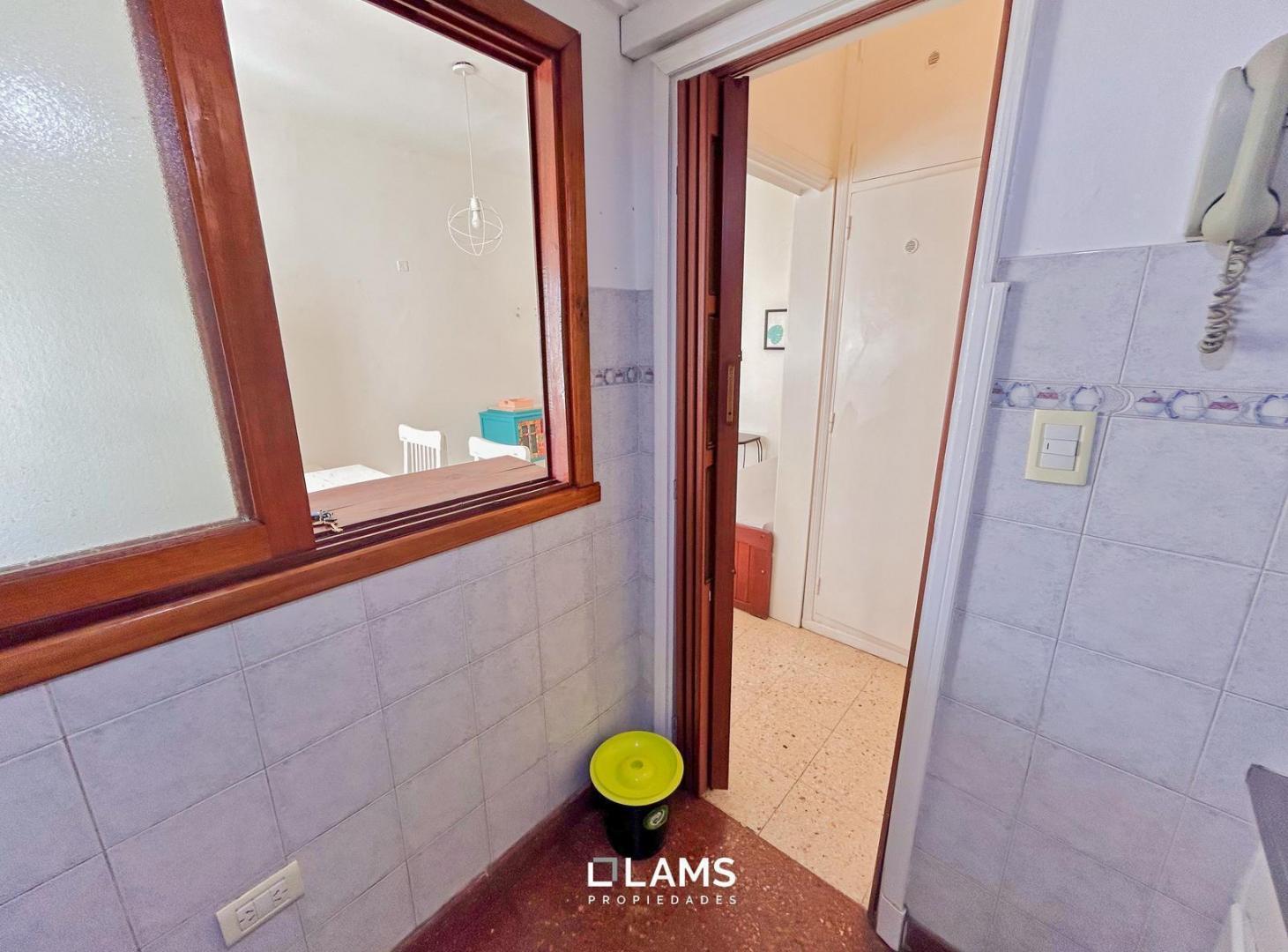 Foto de Venta apto crédito - Departamento 2 ambientes en Plaza Mitre, imagen 3