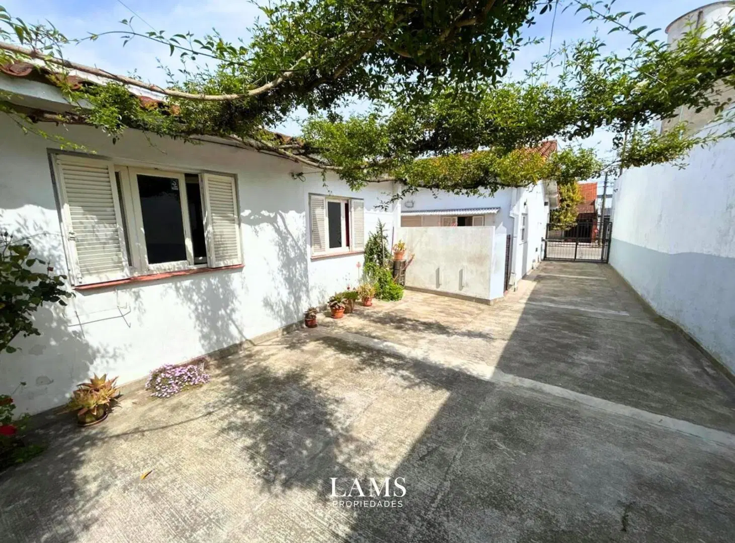 Venta PH - Con espacio para Auto - Barrio San Jose 3