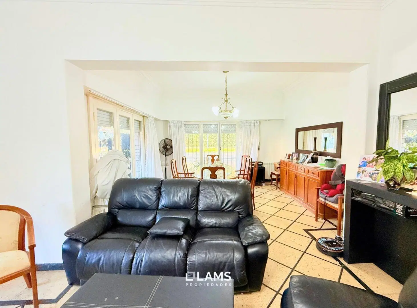 Chalet 5 ambientes en Venta - Barrio Los Troncos 5