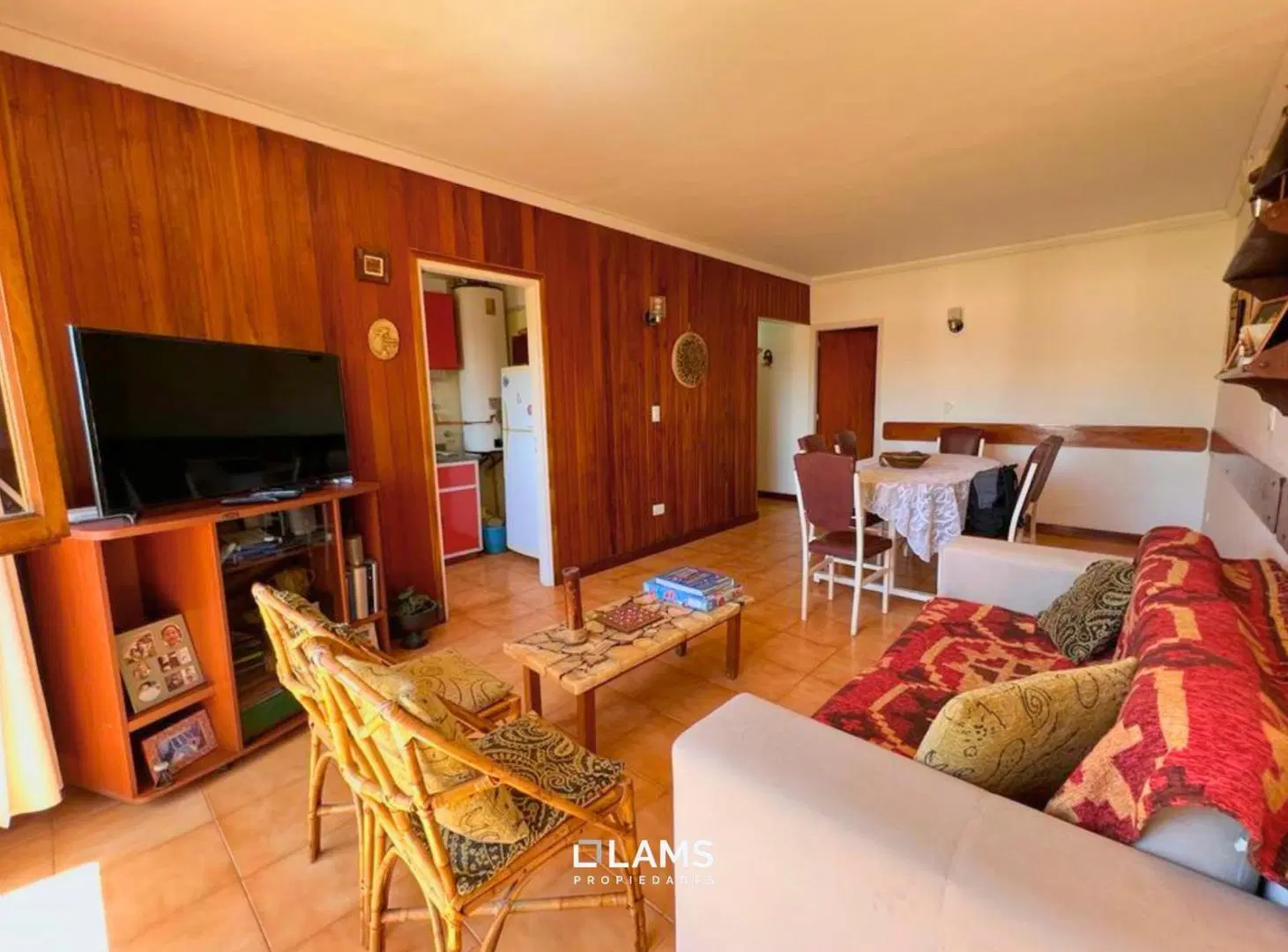 Venta - Departamento 3 ambientes con cochera - Zona Mogotes 3