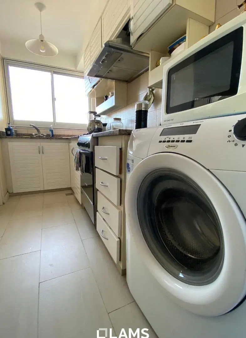 Departamentode 3 amb con cochera y baulera en VENTA - Maral 45 - Playa Grande 1