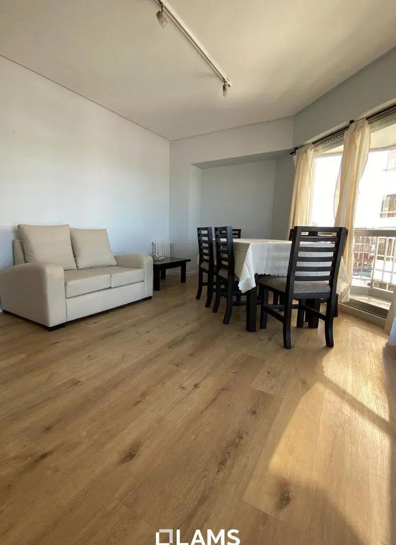 Departamentode 3 amb con cochera y baulera en VENTA - Maral 45 - Playa Grande 5
