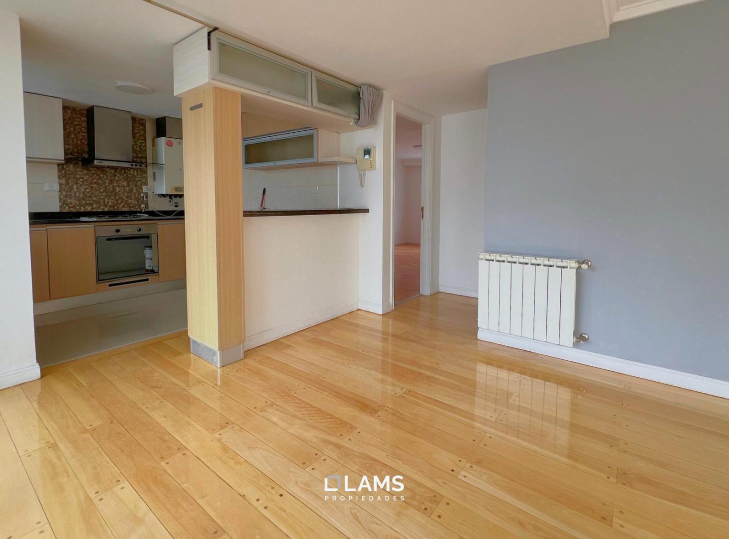 Departamento 3 ambientes en Venta - Zona Plaza Mitre
