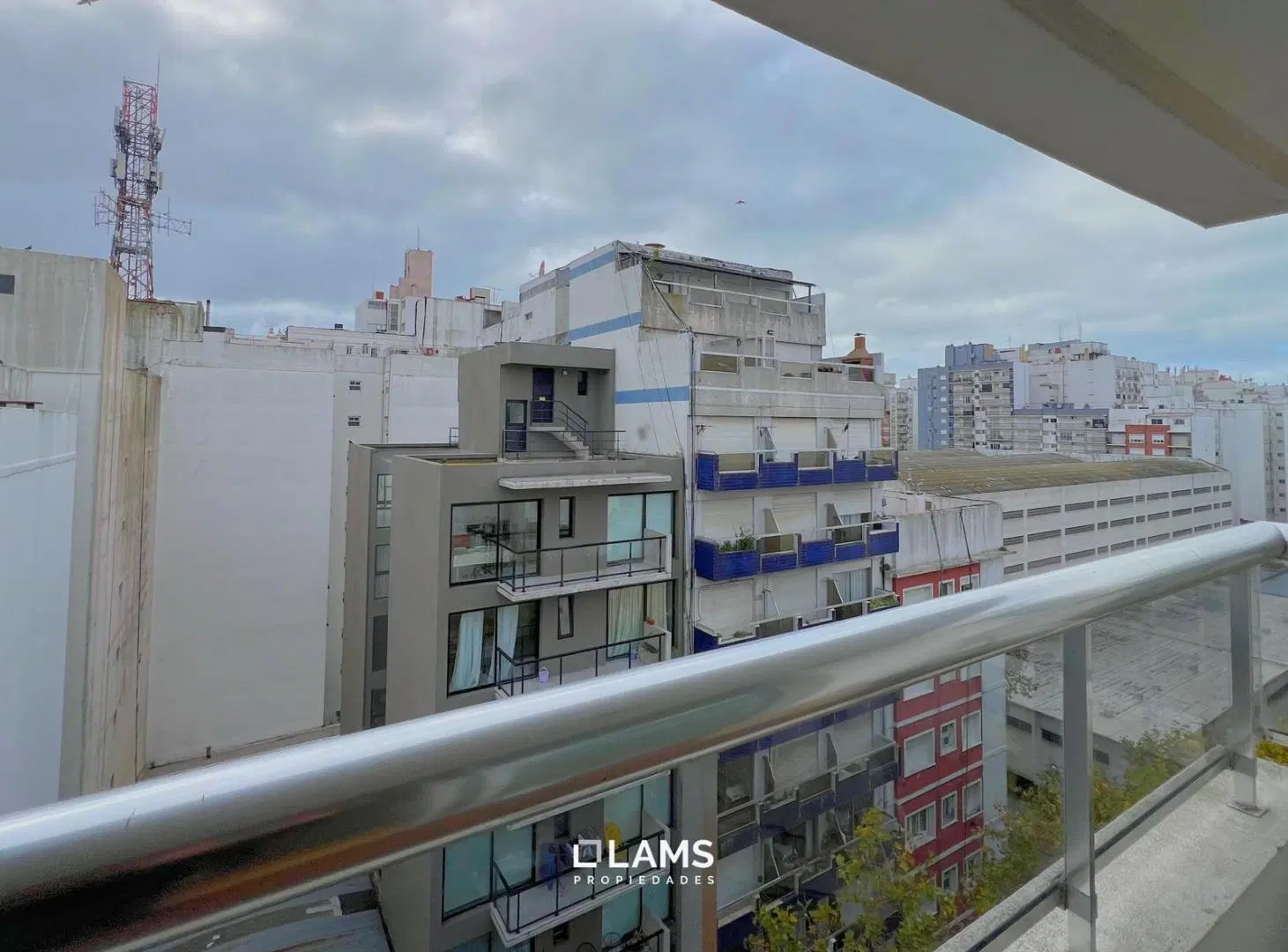 Departamento 3 ambientes en Venta - Zona Plaza Mitre 5