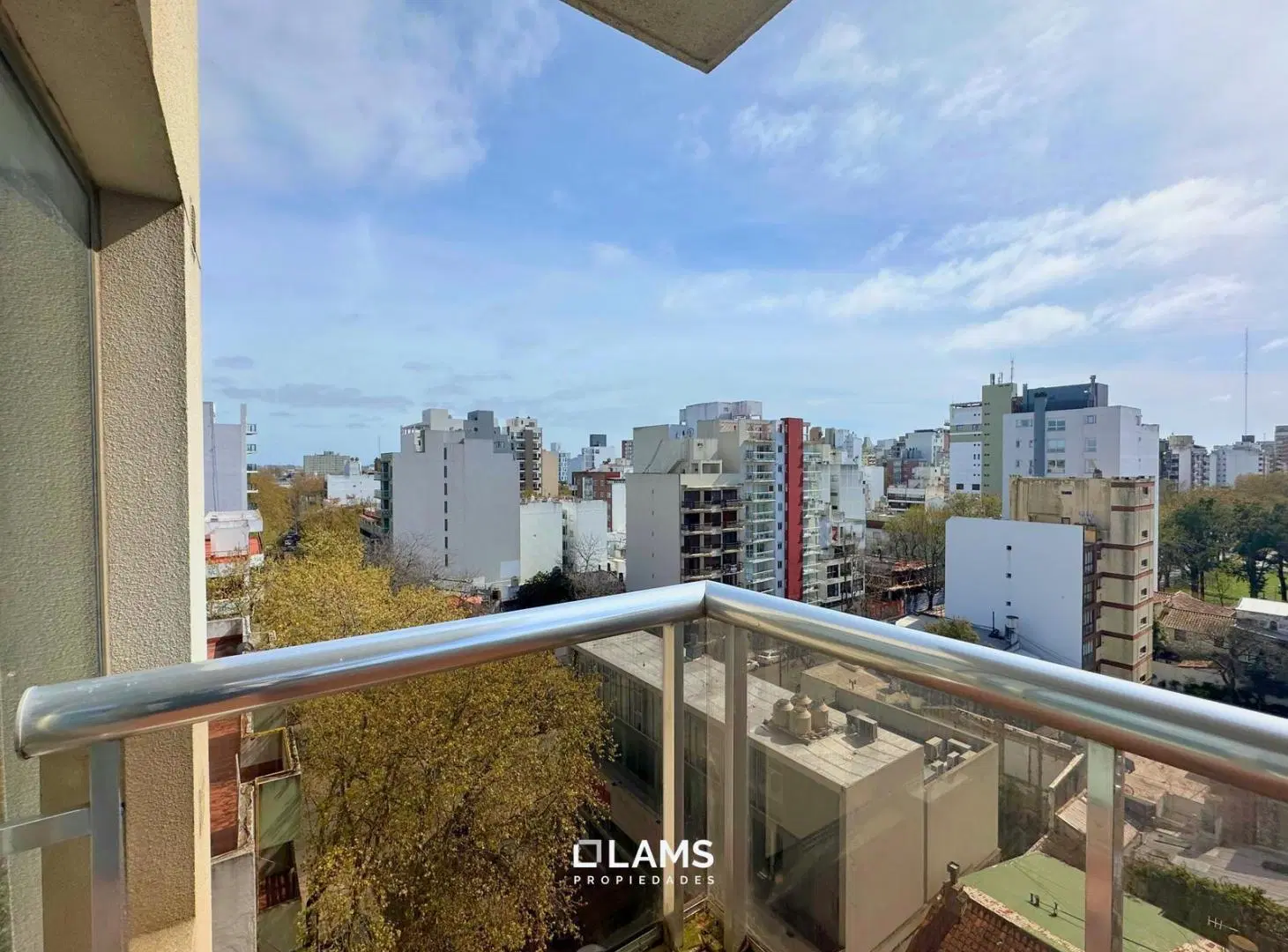 Venta - Departamento 3 ambientes - Zona Plaza Mitre 4