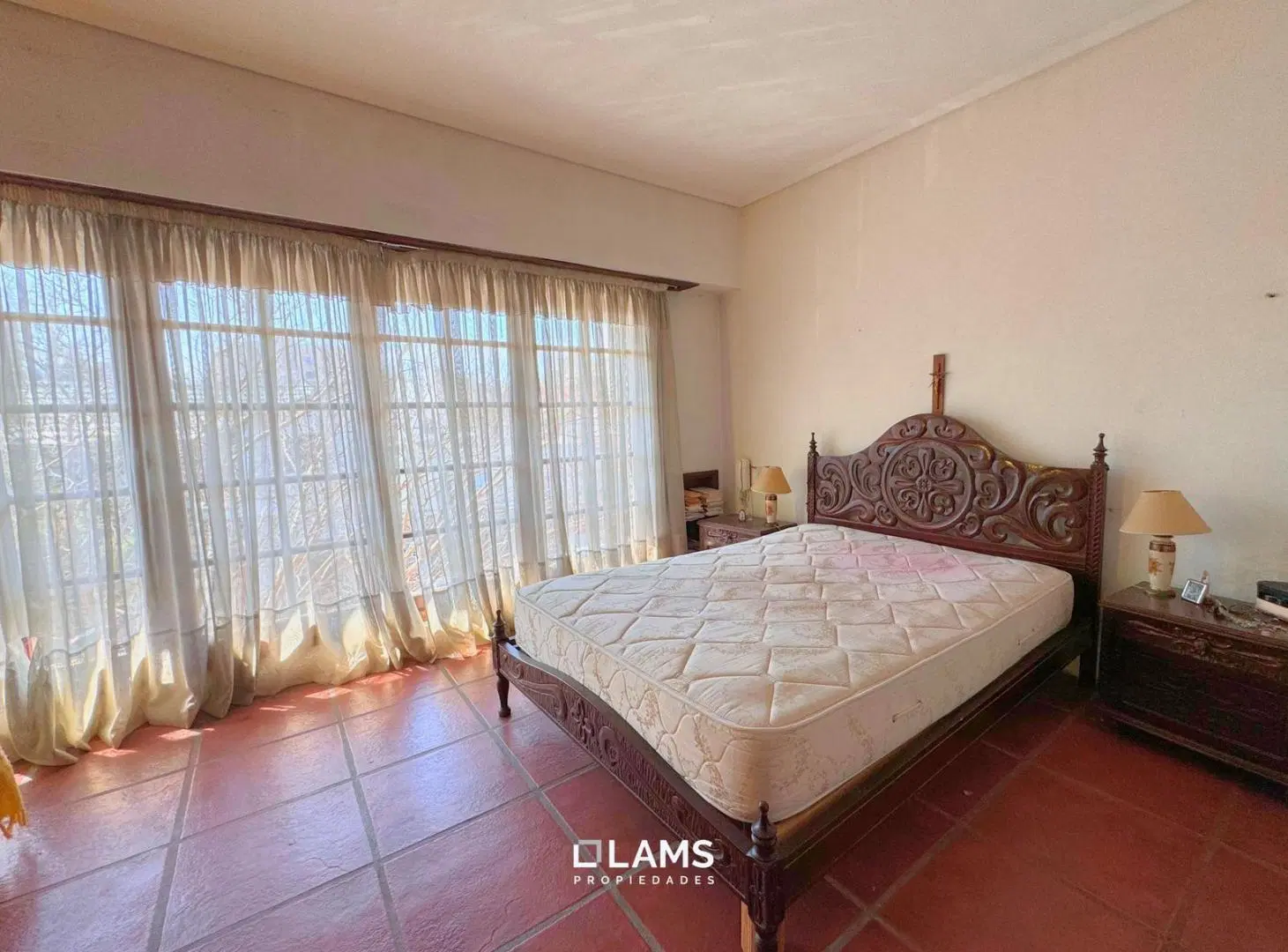 Chalet 4 ambientes en Venta - Barrio Chauvin.  APTO CRÉDITO 5
