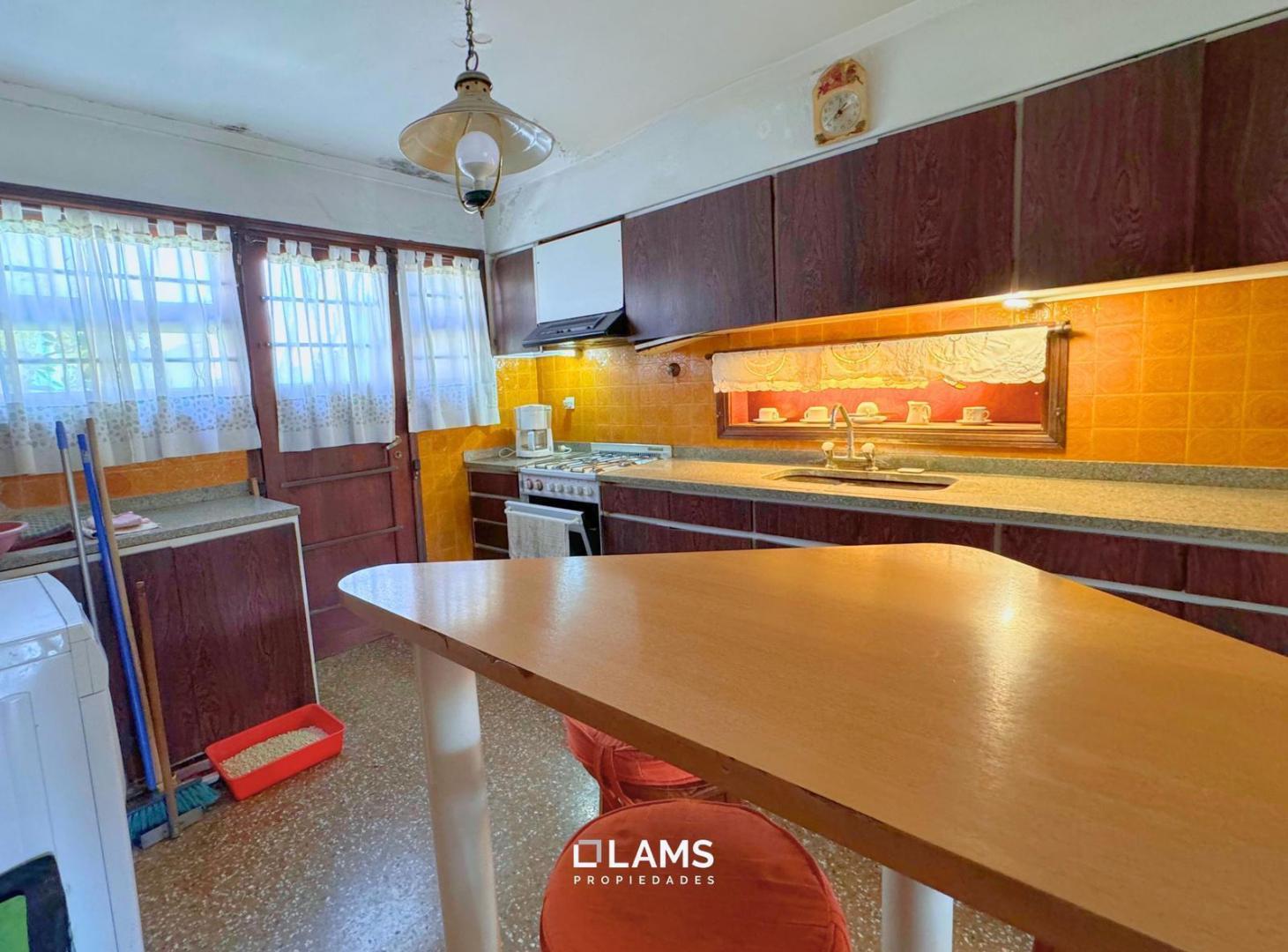 Foto de Chalet 4 ambientes en Venta - Barrio Chauvin. APTO CRÉDITO, imagen 4