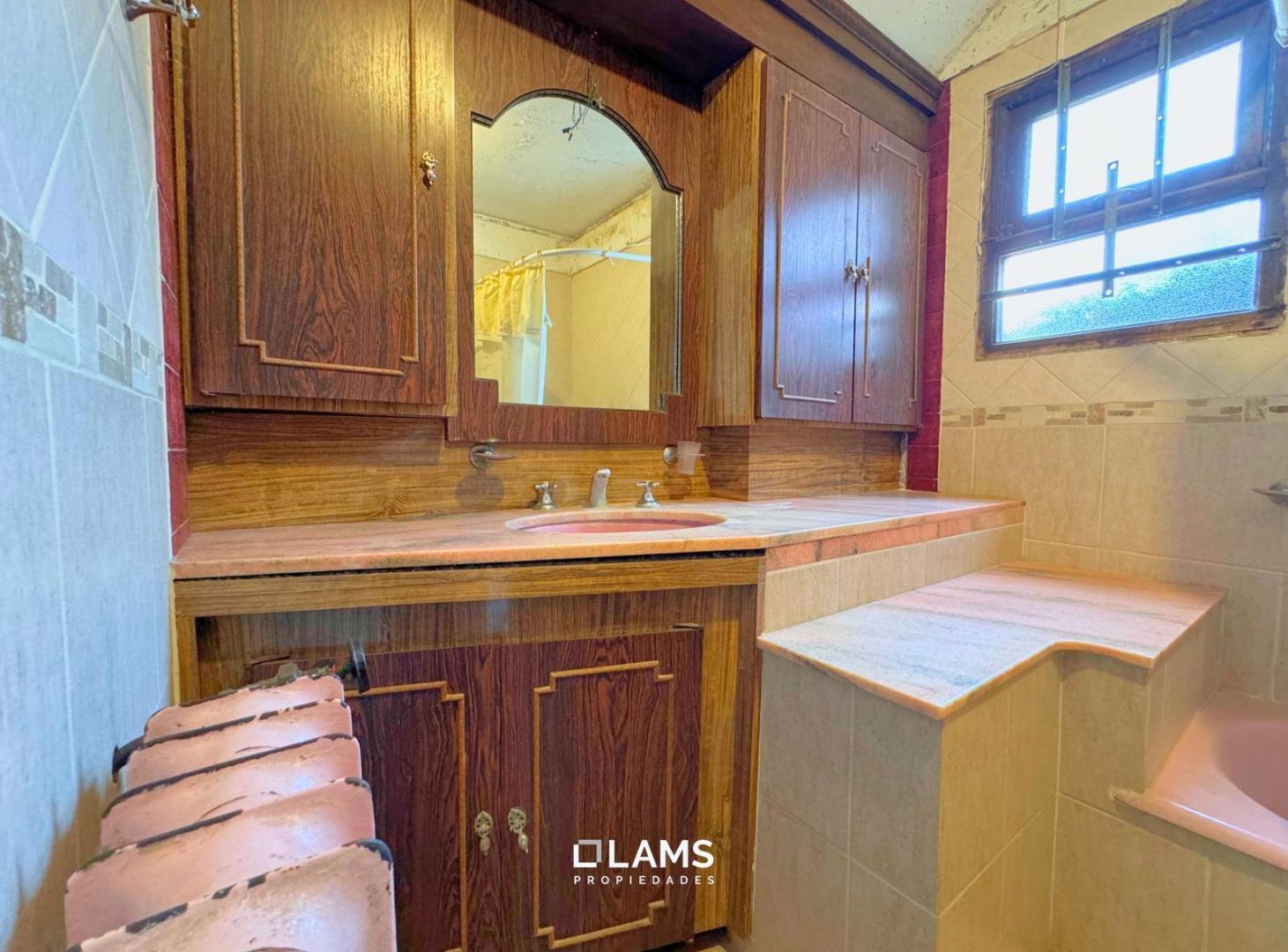 Foto de Chalet 4 ambientes en Venta - Barrio Chauvin. APTO CRÉDITO, imagen 1