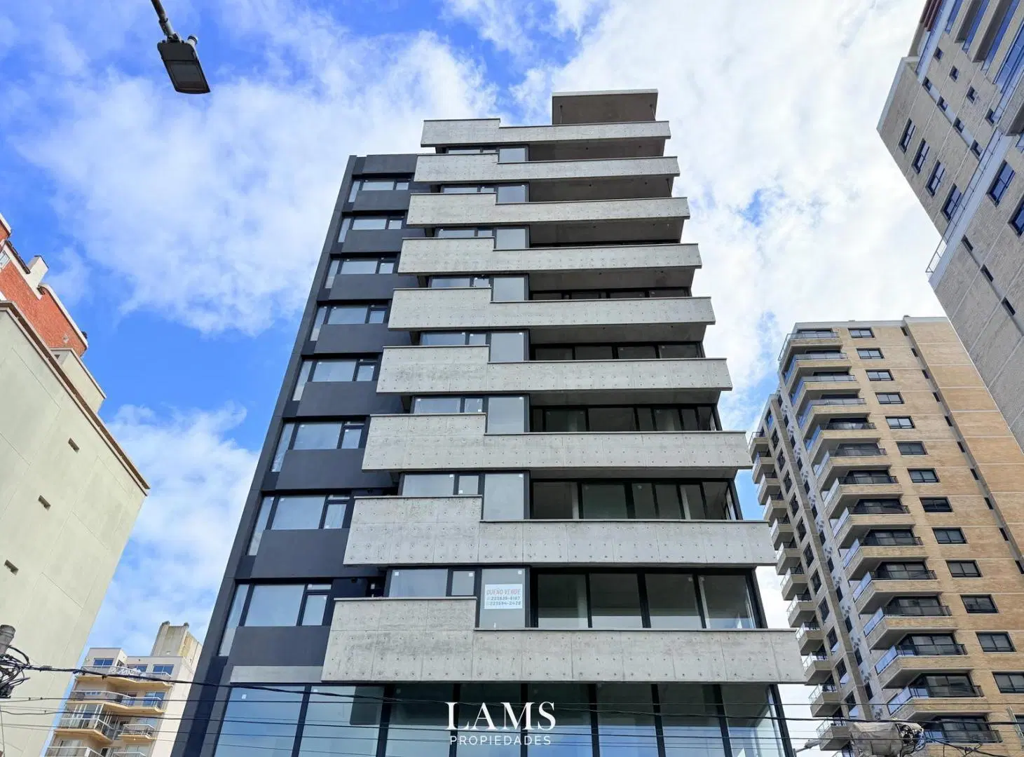 Venta - Departamento 4 Ambientes Con Cochera - Playa Grande 3