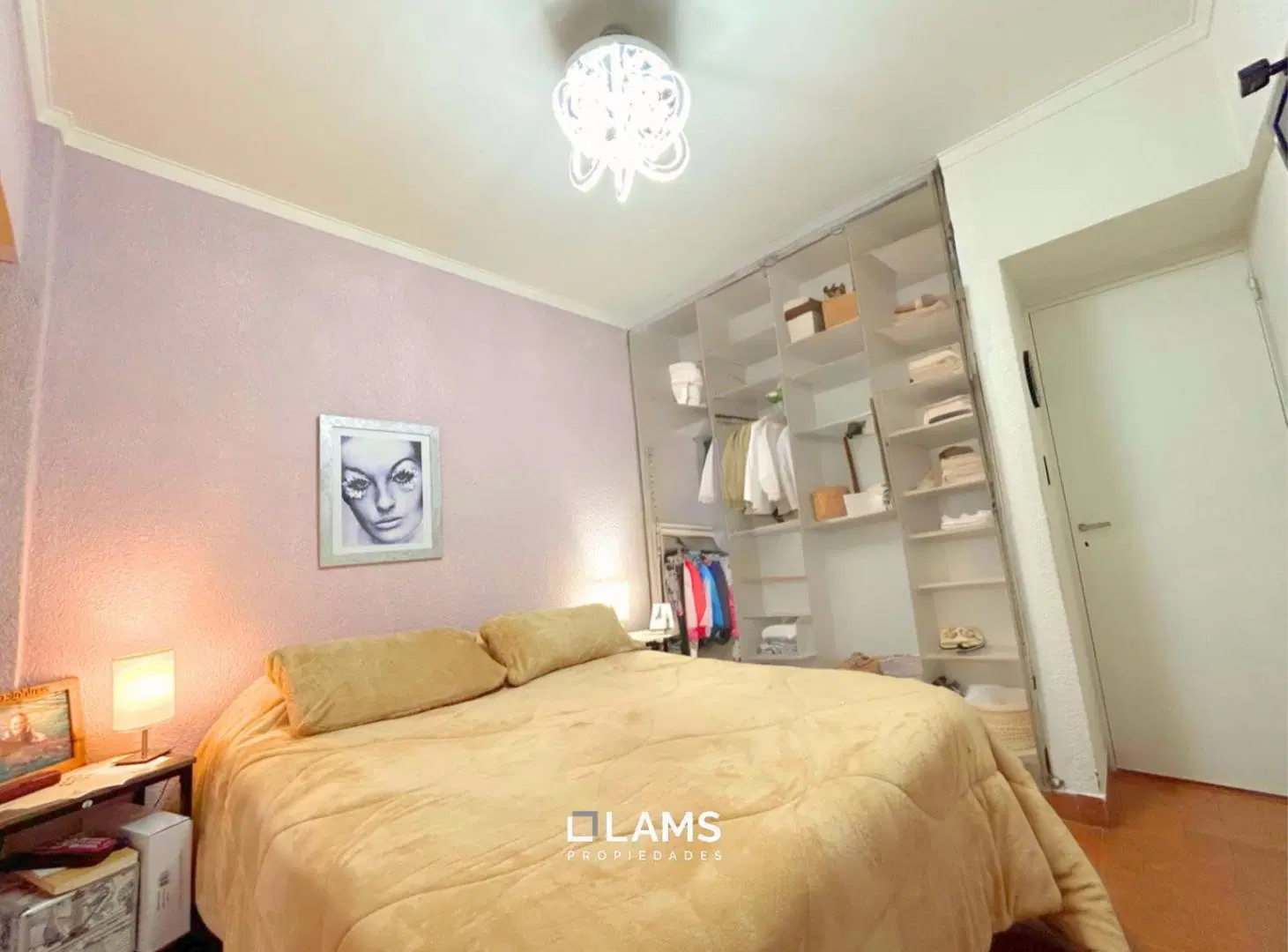 Departamento en 2 ambientes en venta Punta Mogotes - Patio y Cochera - Frente al mar 2