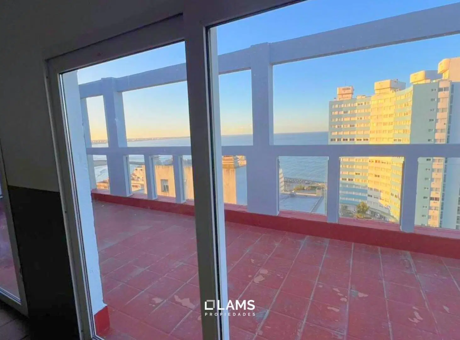 Departamento 2 ambientes en Venta - Zona Varese 3