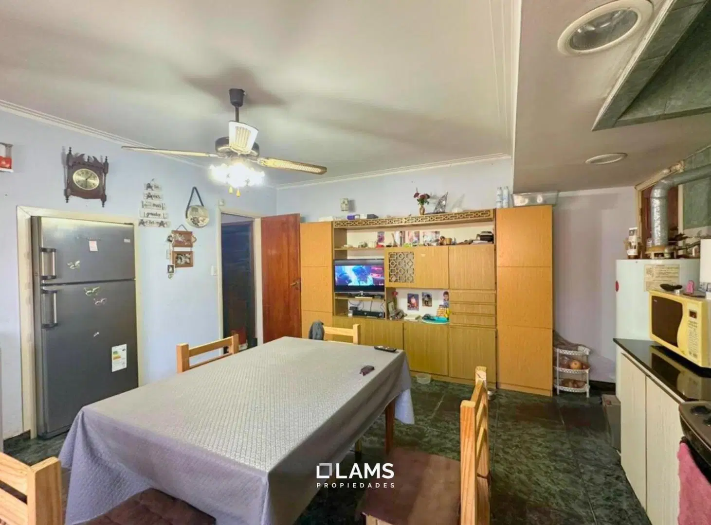 Venta - Casa 4 ambientes - Zona Los Pinares 4