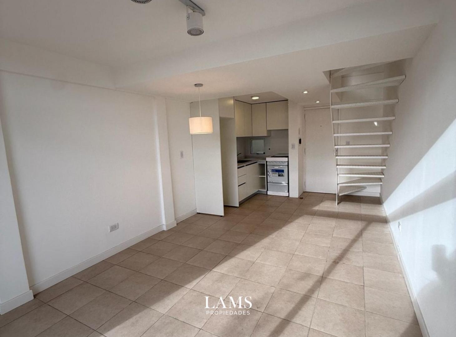 Foto de Venta - Ph duplex moderno de 2 ambientes - Villa Primera, imagen 3