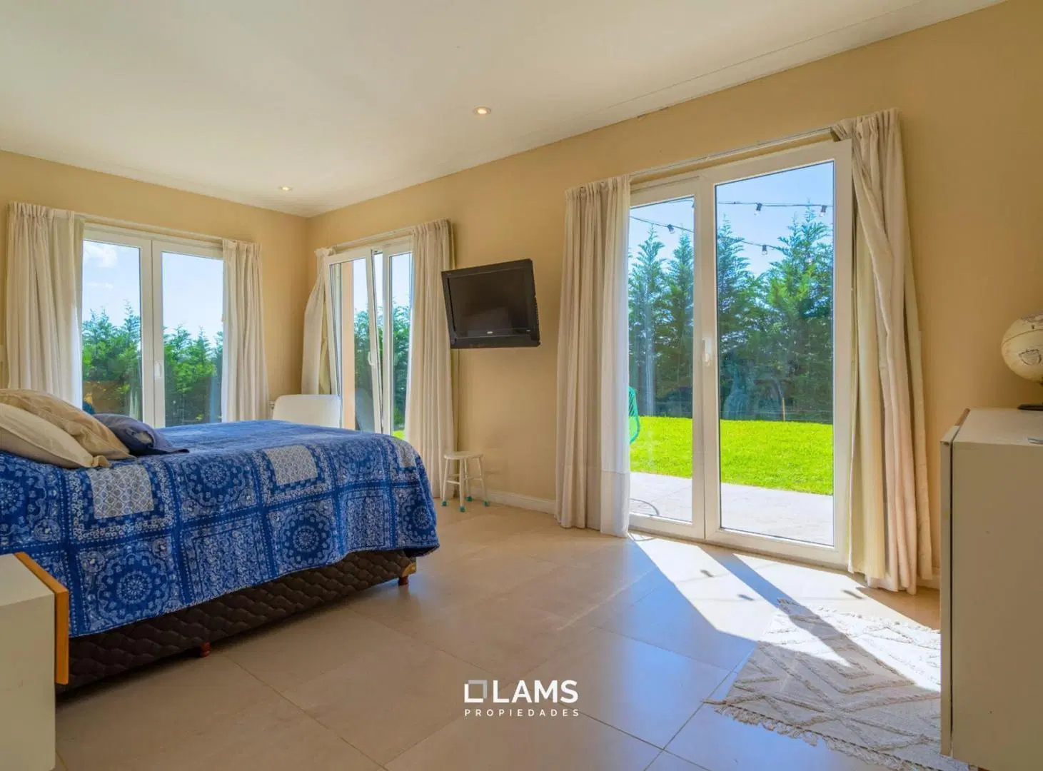 Venta - Casa de 4 ambientes - Barrio Arenas del Sur 5