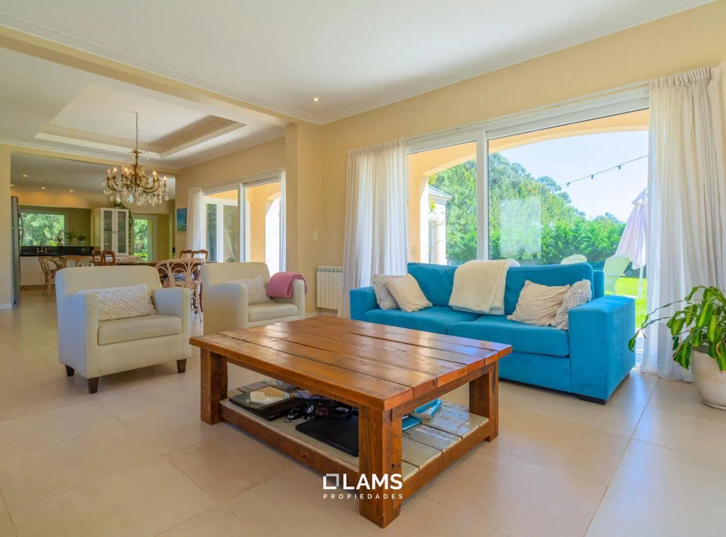 Venta - Casa de 4 ambientes - Barrio Arenas del Sur 4