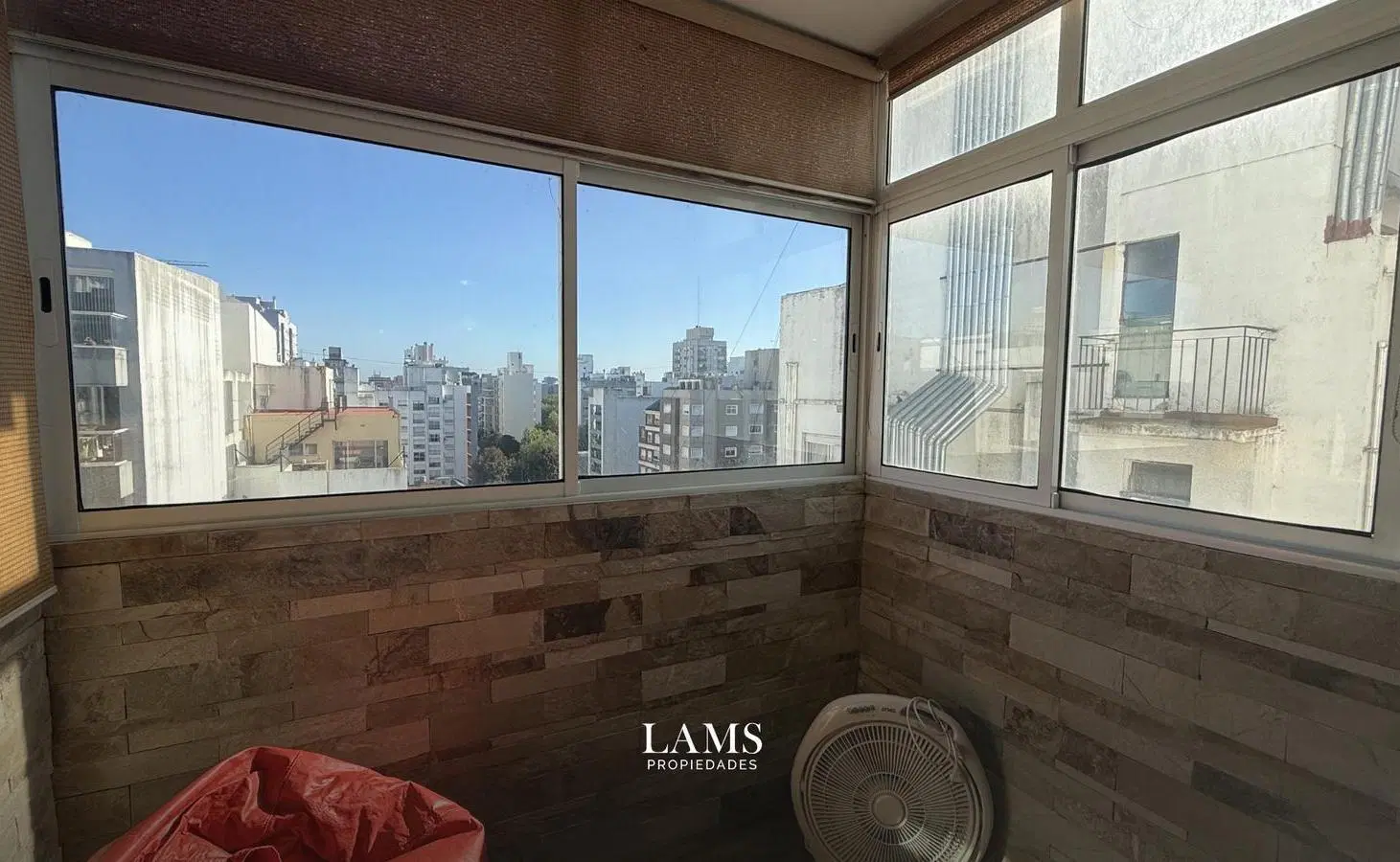 Alquiler 24 meses - Departamento 2 ambientes - Plaza Mitre 3