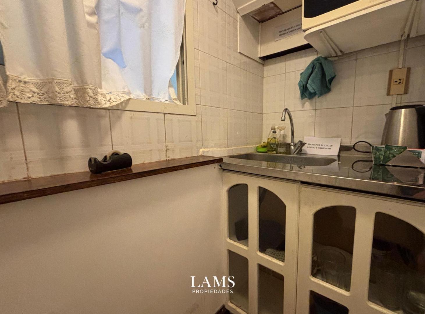 Foto de Alquiler - Oficina/Consultorio - Zona Chauvin, imagen 3