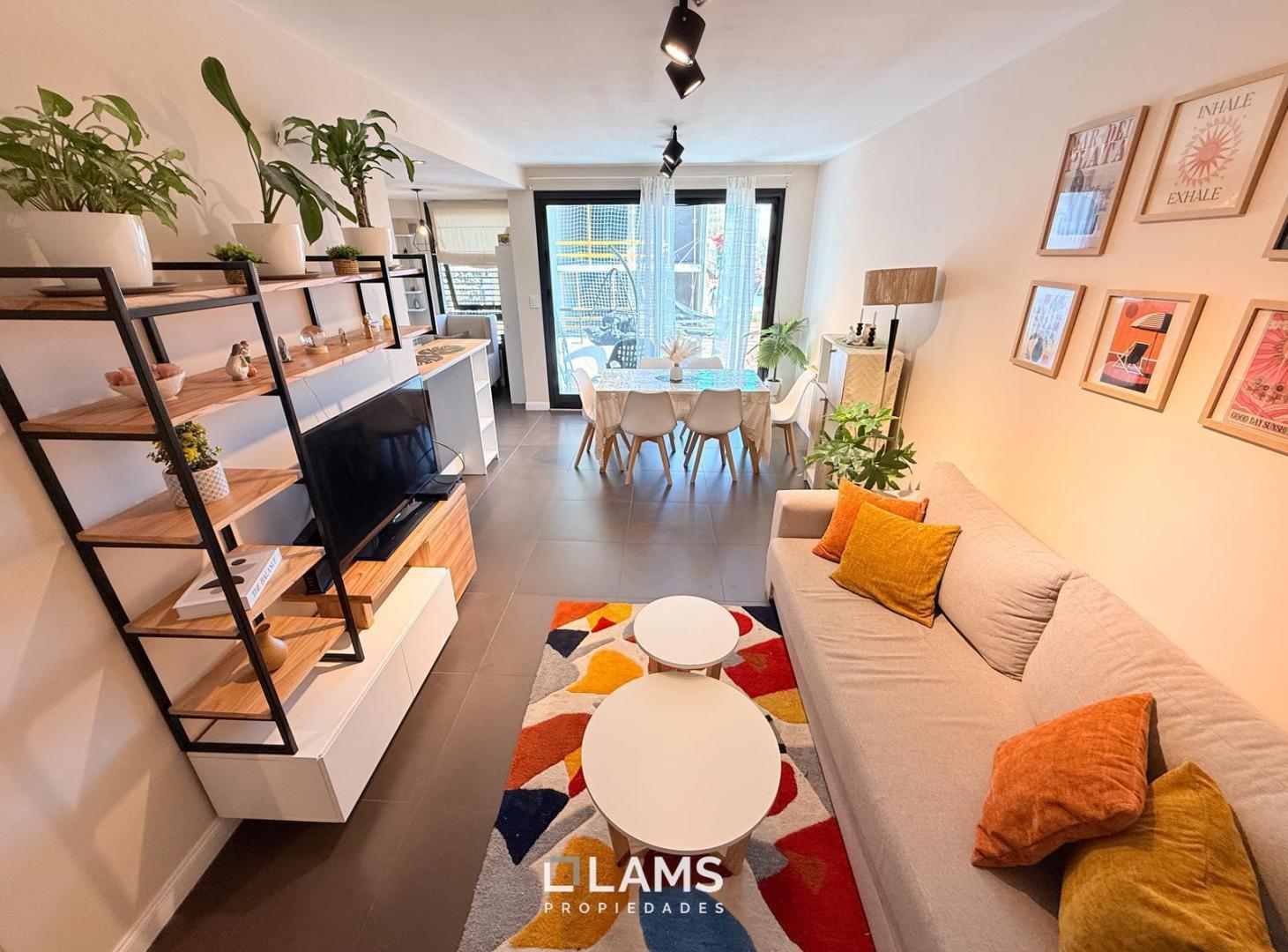 Venta - Departamento 3 ambientes con cochera - Zona Guemes