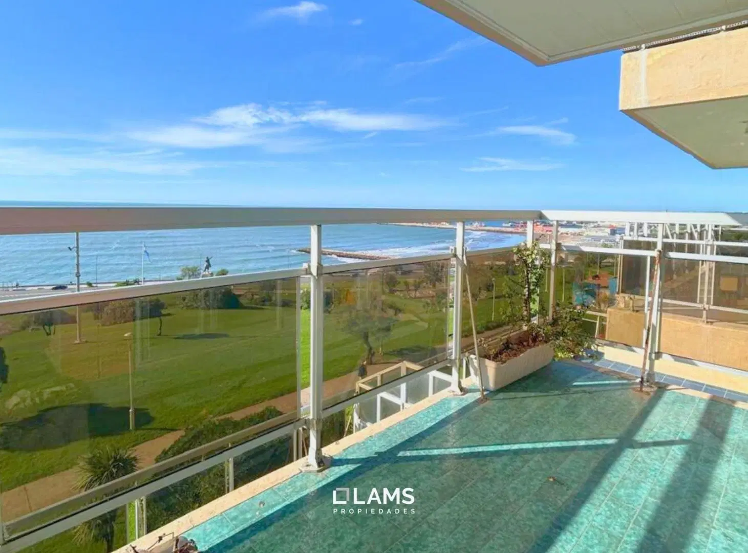 Departamento en  Alquiler/Venta - 3 Ambientes - Maral 27- Playa Grande 3