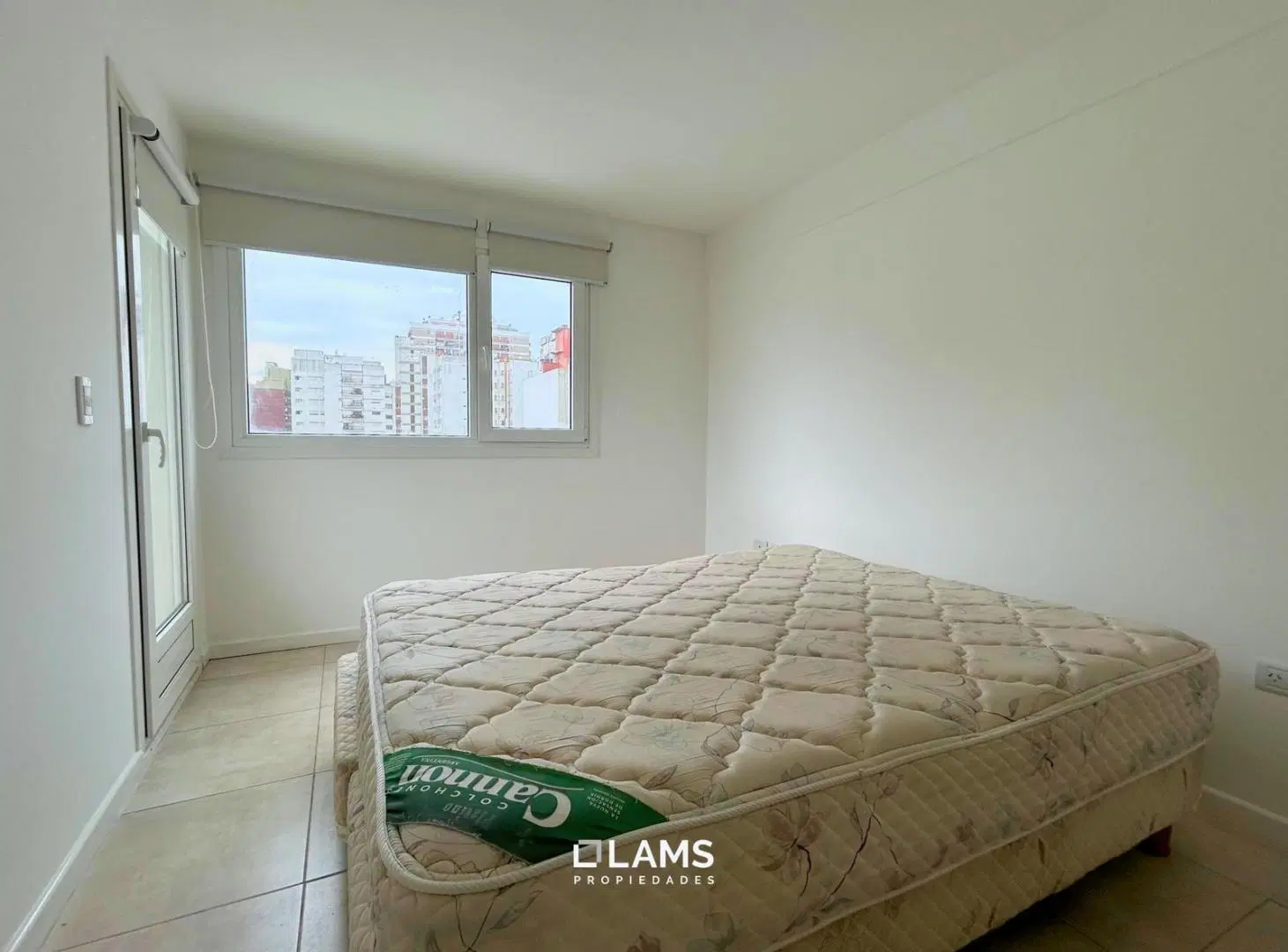 Venta - Departamento 2 ambientes - Zona Shopping Aldrey 5