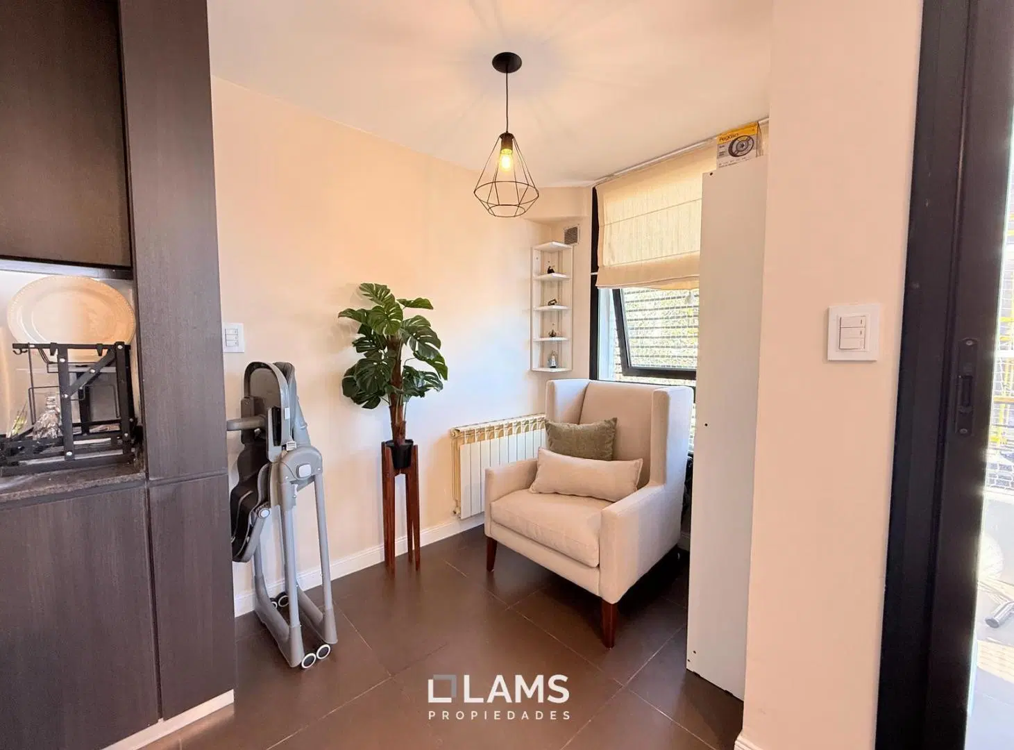 Alquiler 12/24 meses - Departamento 3 ambientes con cochera - Zona Güemes 4