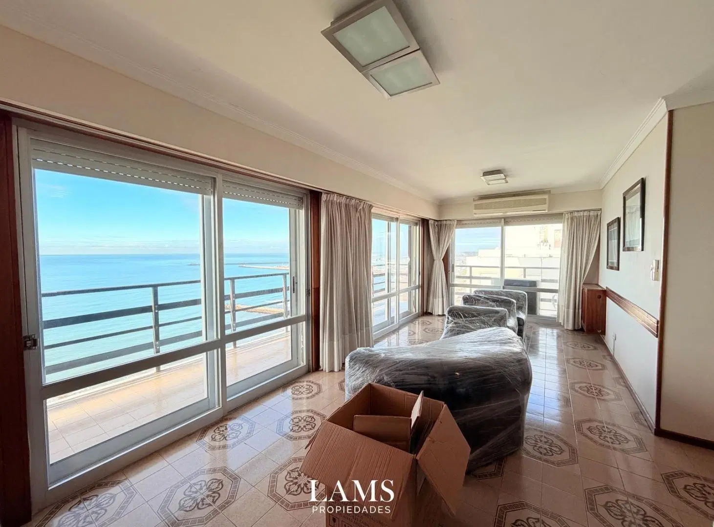Departamento Edificio Puelche- Alquiler Temporal 3 amb - Zona Playa Grande 2