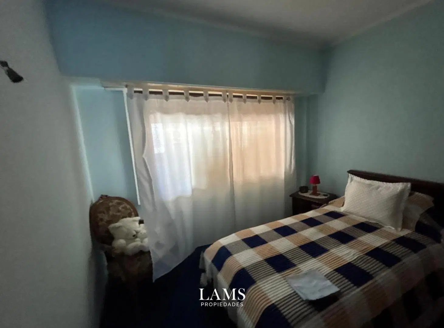 Venta - Departamento 3 ambientes con balcón - Zona Centro 4
