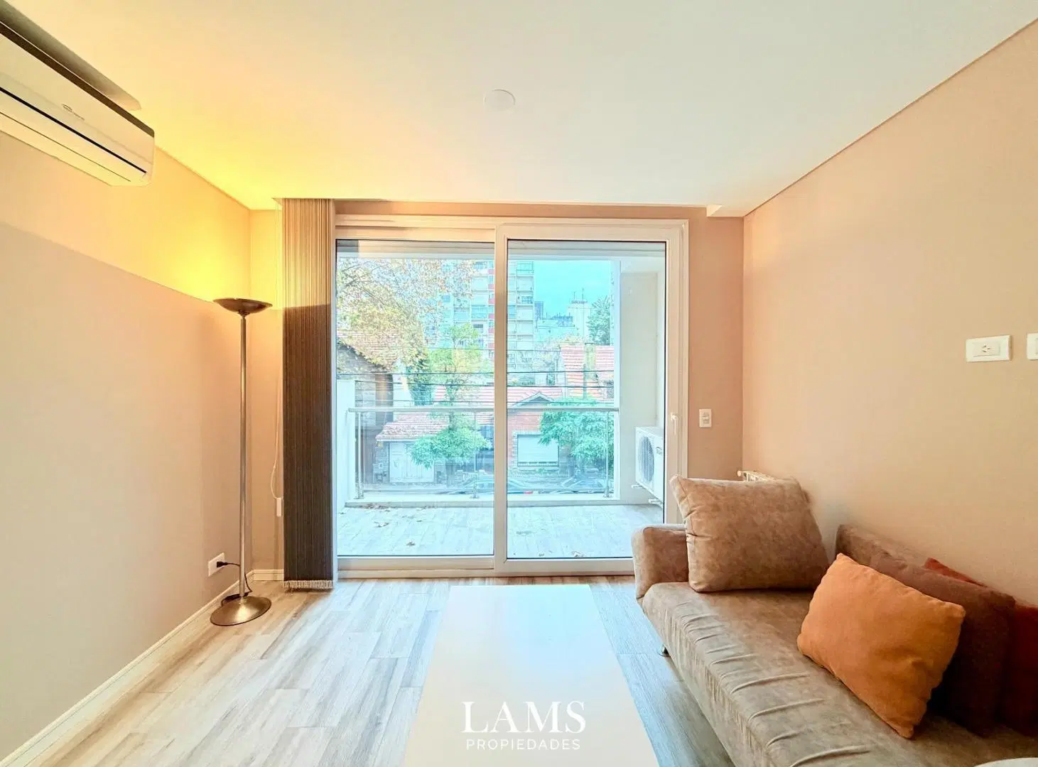 Departamento en Guemes - alquiler 2