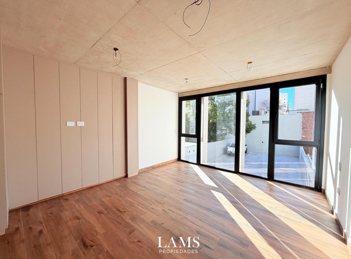 Foto de Venta - Departamentos 1 y 2 ambientes - Zona Aldrey, imagen 3