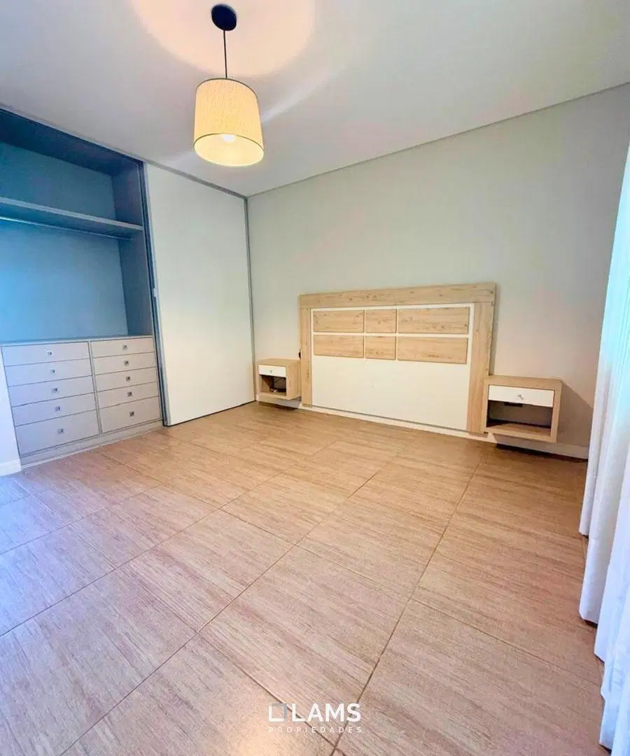 Alquiler - Casa 6 ambientes - Barrio Privado Rumenco 4