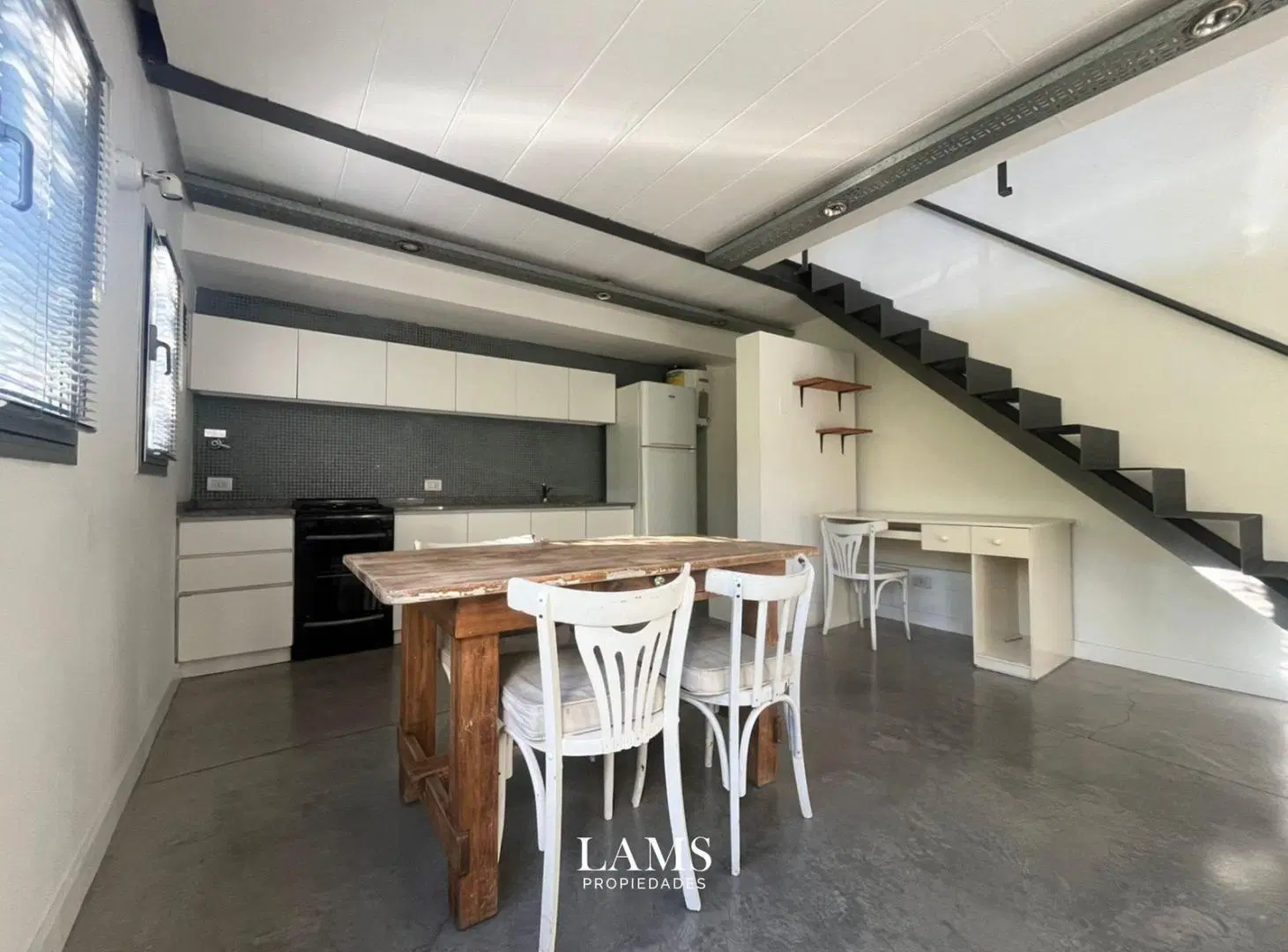 Departamento tipo Loft en ALQUILER - Zona Paseo Aldrey 1
