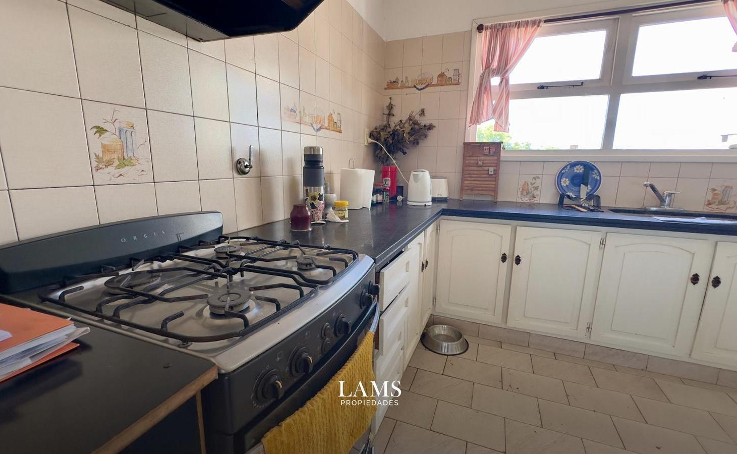 Foto de Venta - PH 3 ambientes - Barrio San juan, imagen 2