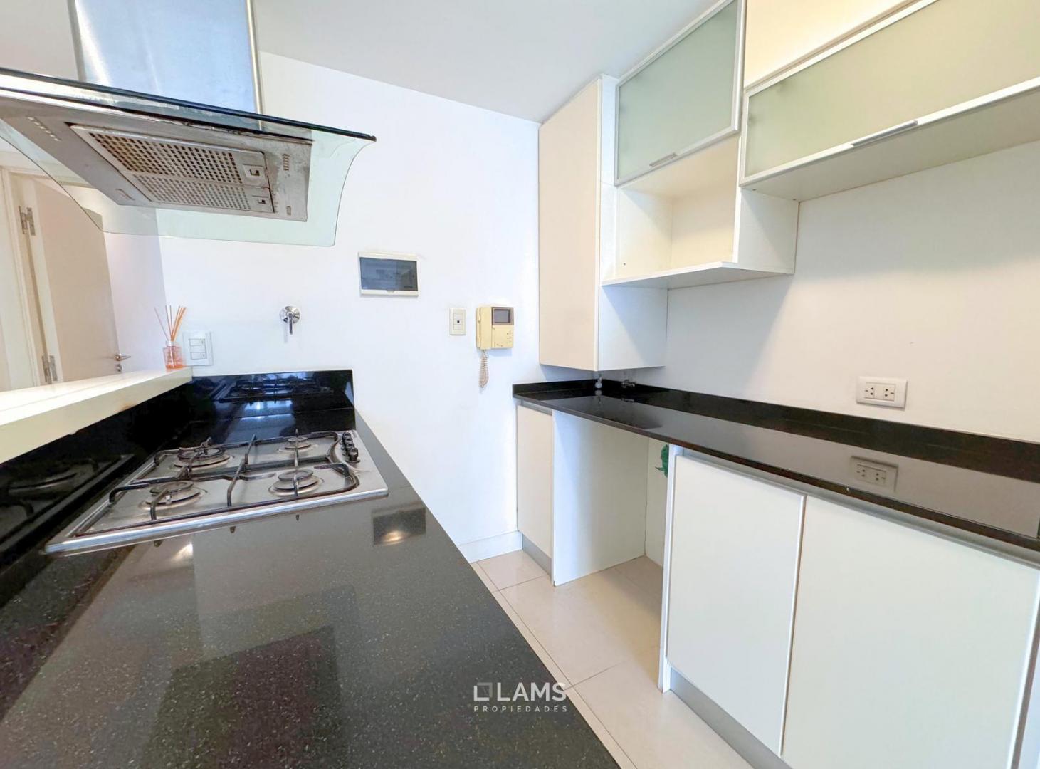 Foto de Departamento 2 ambientes en alquiler - 12 meses - Macrocentro, imagen 3