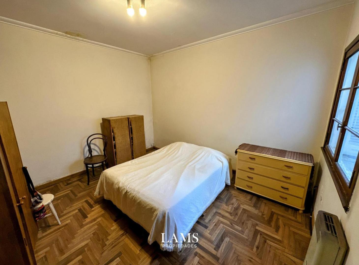 Foto de VENTA PH 3 ambientes con dependencia – Plaza Mitre, imagen 2