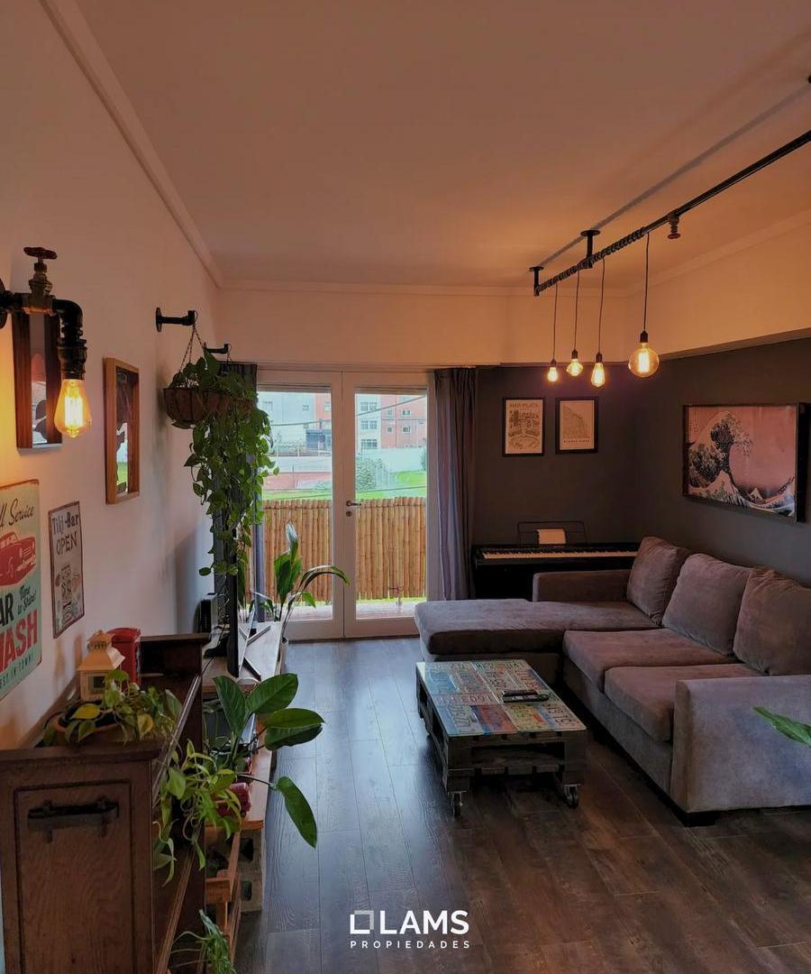 Foto de Departamento 2 ambientes con balcón al frente - En Venta - Playa Grande, imagen 4