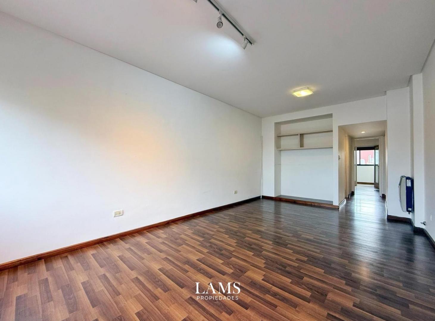 Foto de Departamento en VENTA 2 ambientes - Zona Chauvin, imagen 2