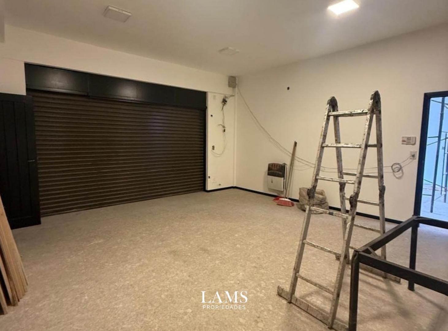 Foto de VENTA - Galpón Local Departamento - Zona Villa Primera, imagen 5