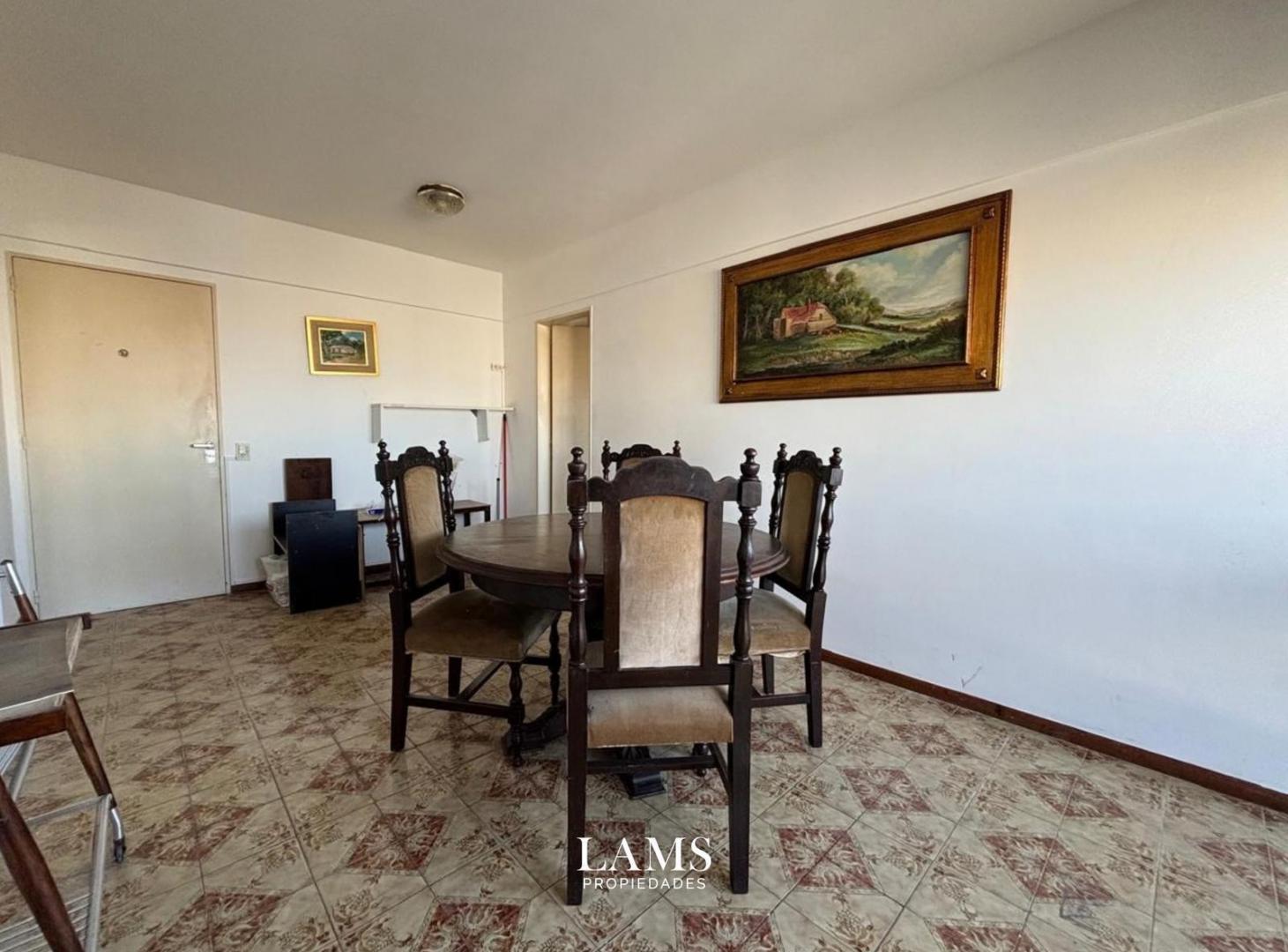 Foto de Alquiler departamento 2 ambientes con balcón - Zona Centro, imagen 1