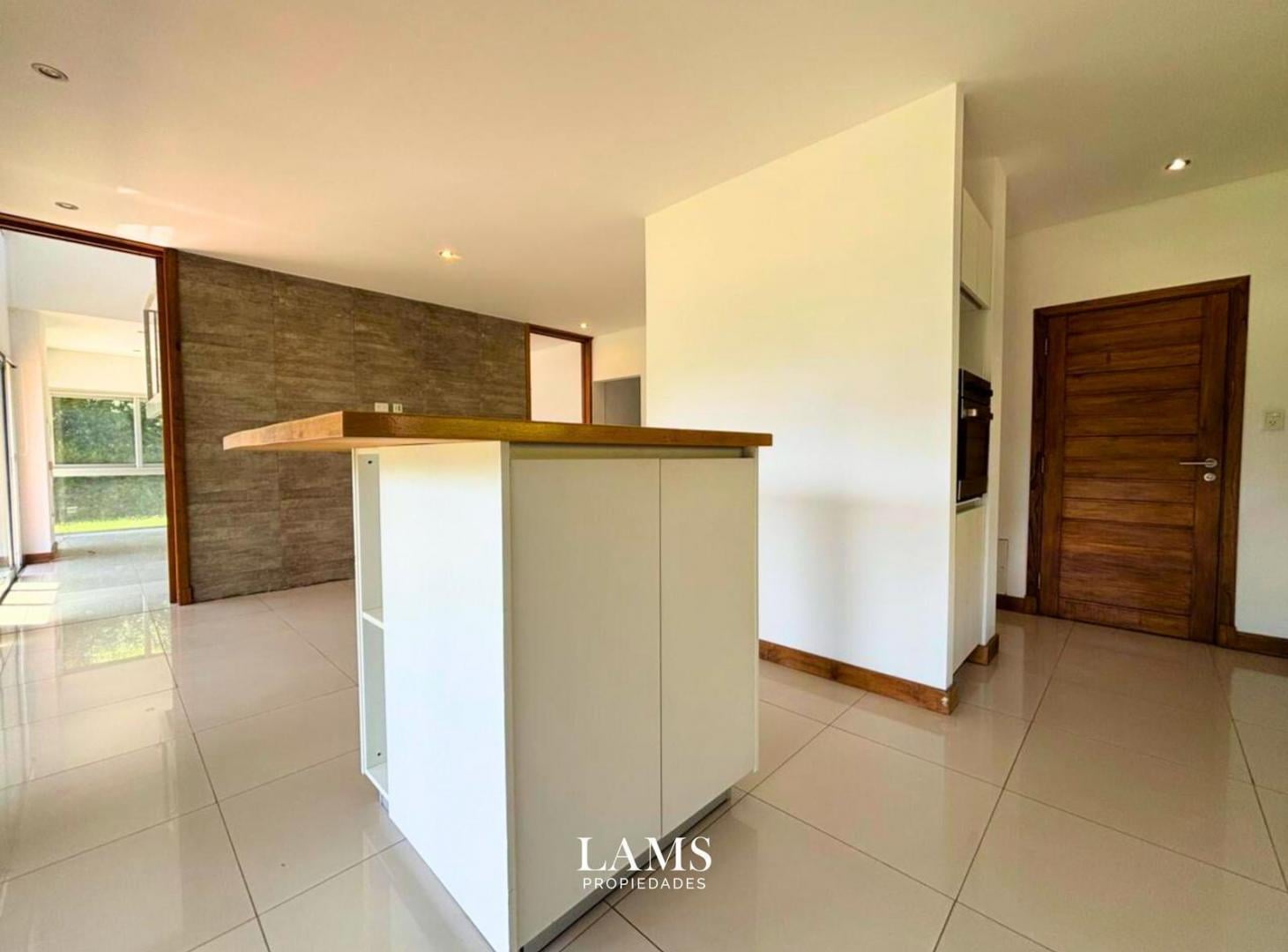 Foto de Alquiler - Casa 5 Ambientes Con Pileta - Arenas Del Sur, imagen 5